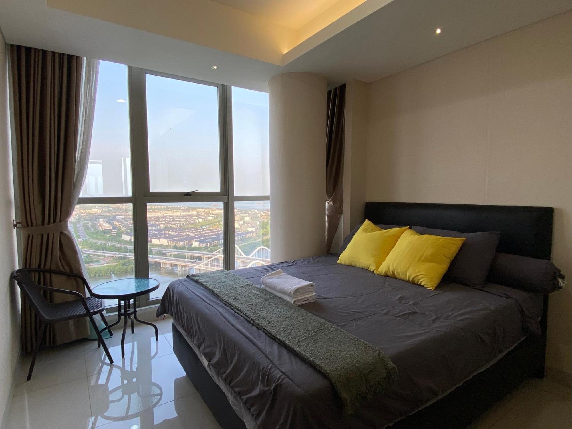 Comfort And Luxury Private Room At Goldcoast Pik Cakarta Oda fotoğraf