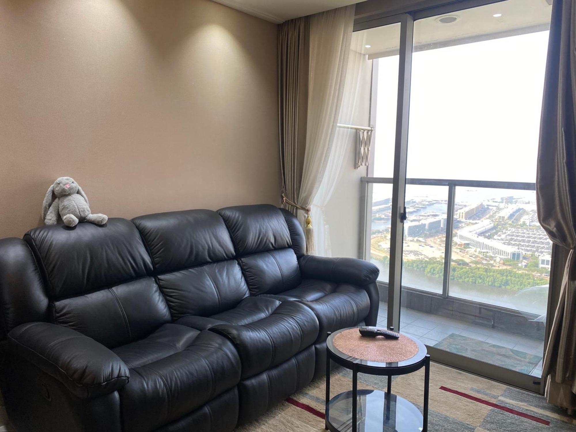 Comfort And Luxury Private Room At Goldcoast Pik Cakarta Dış mekan fotoğraf